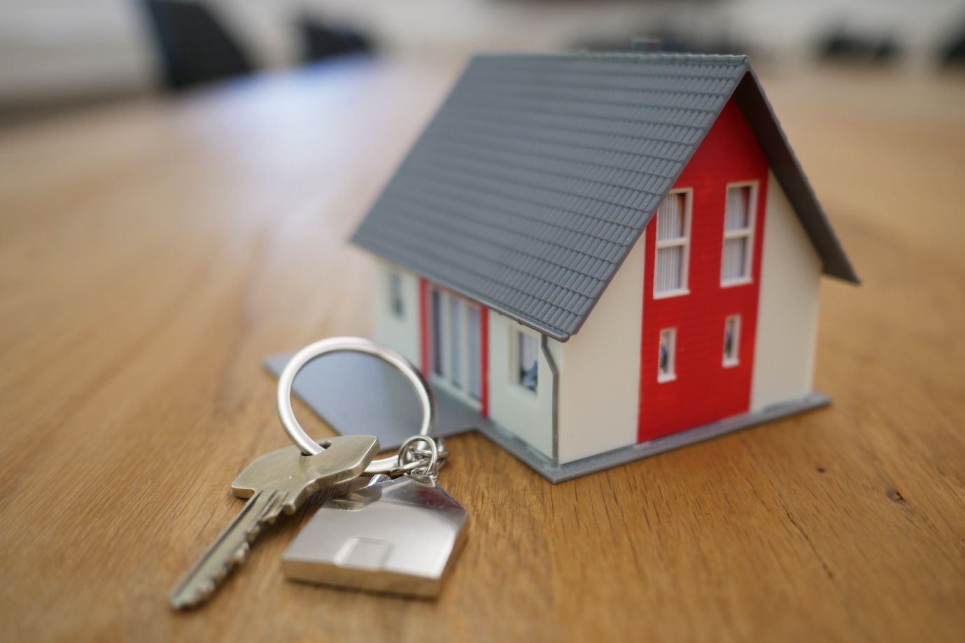 House-and-keys
